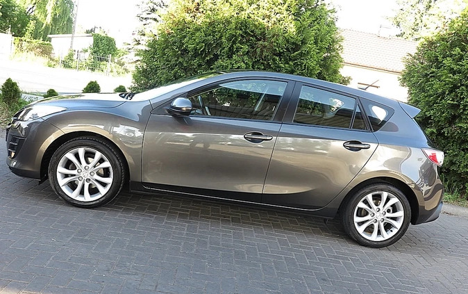 Mazda 3 cena 23800 przebieg: 199000, rok produkcji 2010 z Rogoźno małe 781